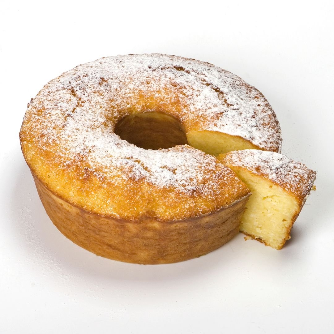 Bolo de Fubá Cremoso com Goiabada